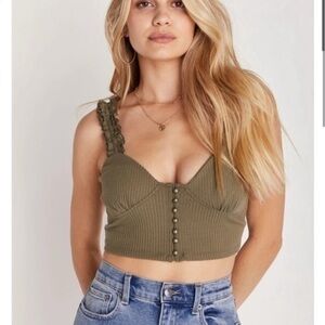 Backyard Roses Olive Green Ruffle Dacey Top Size Small